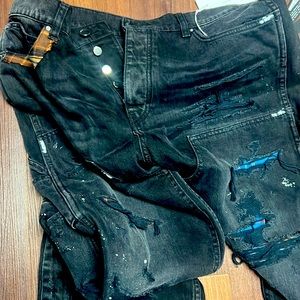 AMIRI CARGO JEANS